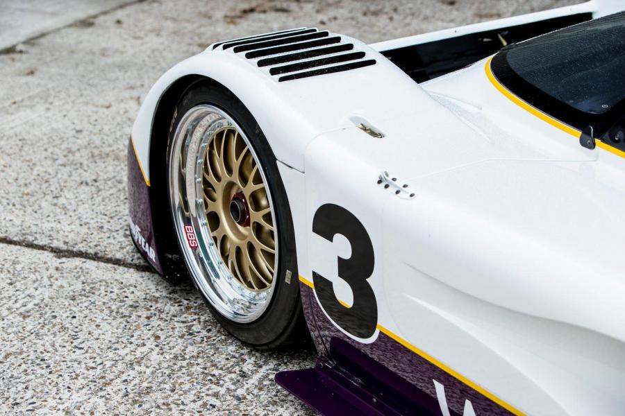 Детали экстерьера Jaguar XJR11 1990 года  (фото 3 из 16)